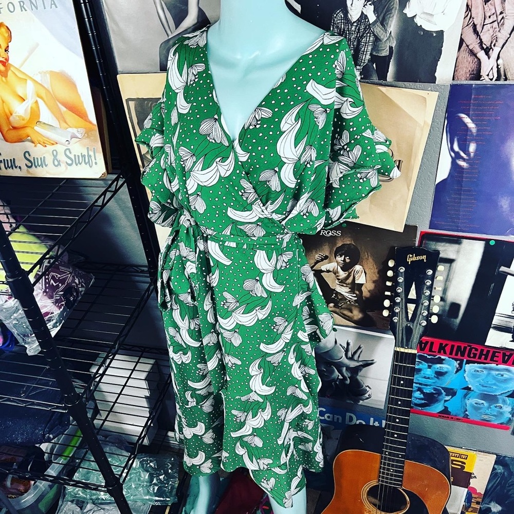 💚 MAX STUDIO KELLY GREEN FLORAL RUFFLE TRUE WRAP RUFFLE DRESS XL Dress - Picture 5 of 10